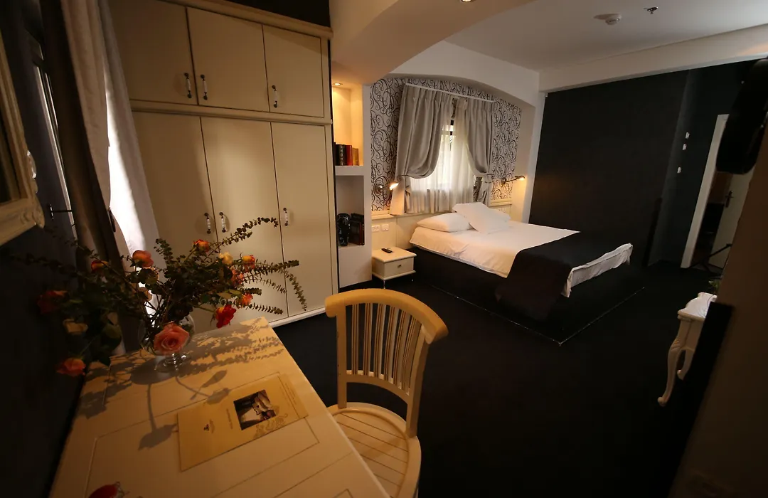 Villa Carmel Boutique Hotel-1